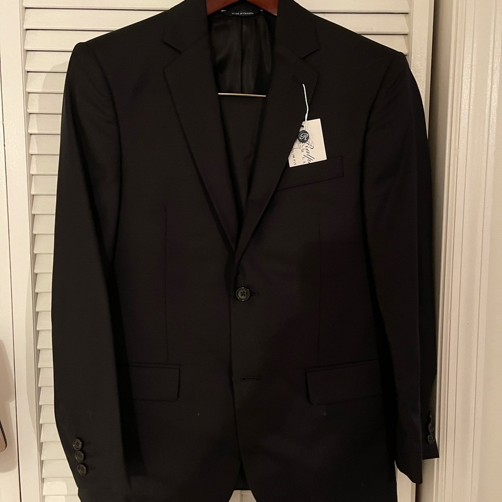 New with tags! Ralph Lauren men’s suit.